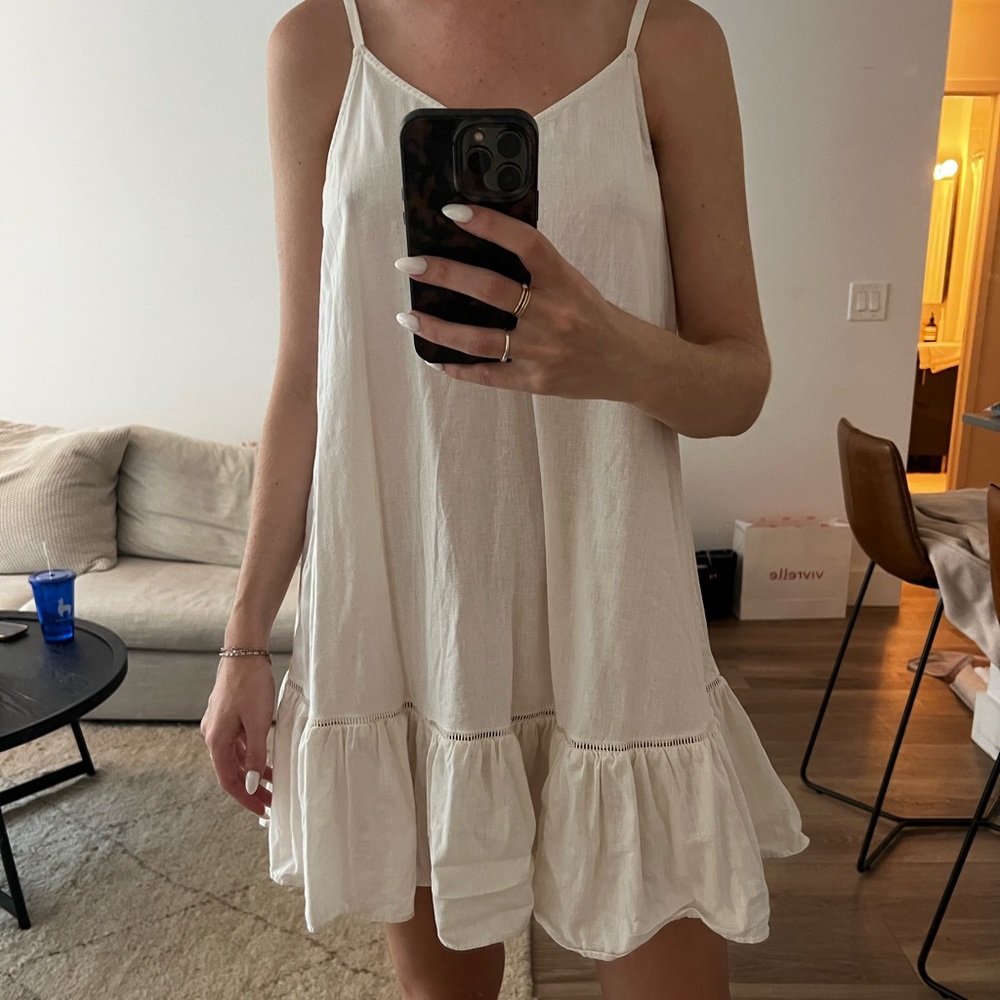 White Madewell dress with ruffle bottom